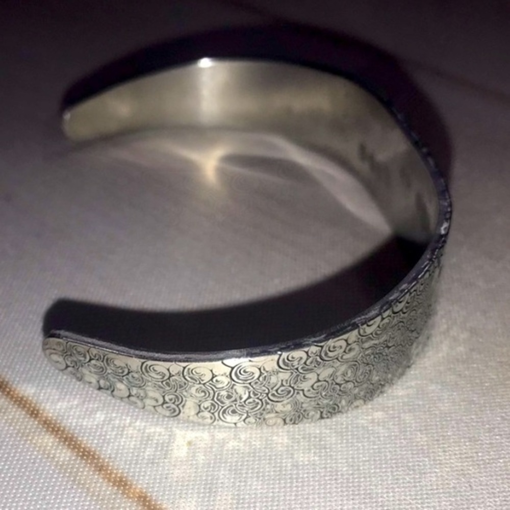 Handmade stamped “Wander Free” hypoallergenic adjustable cuff bracelet - Picture 6 of 7